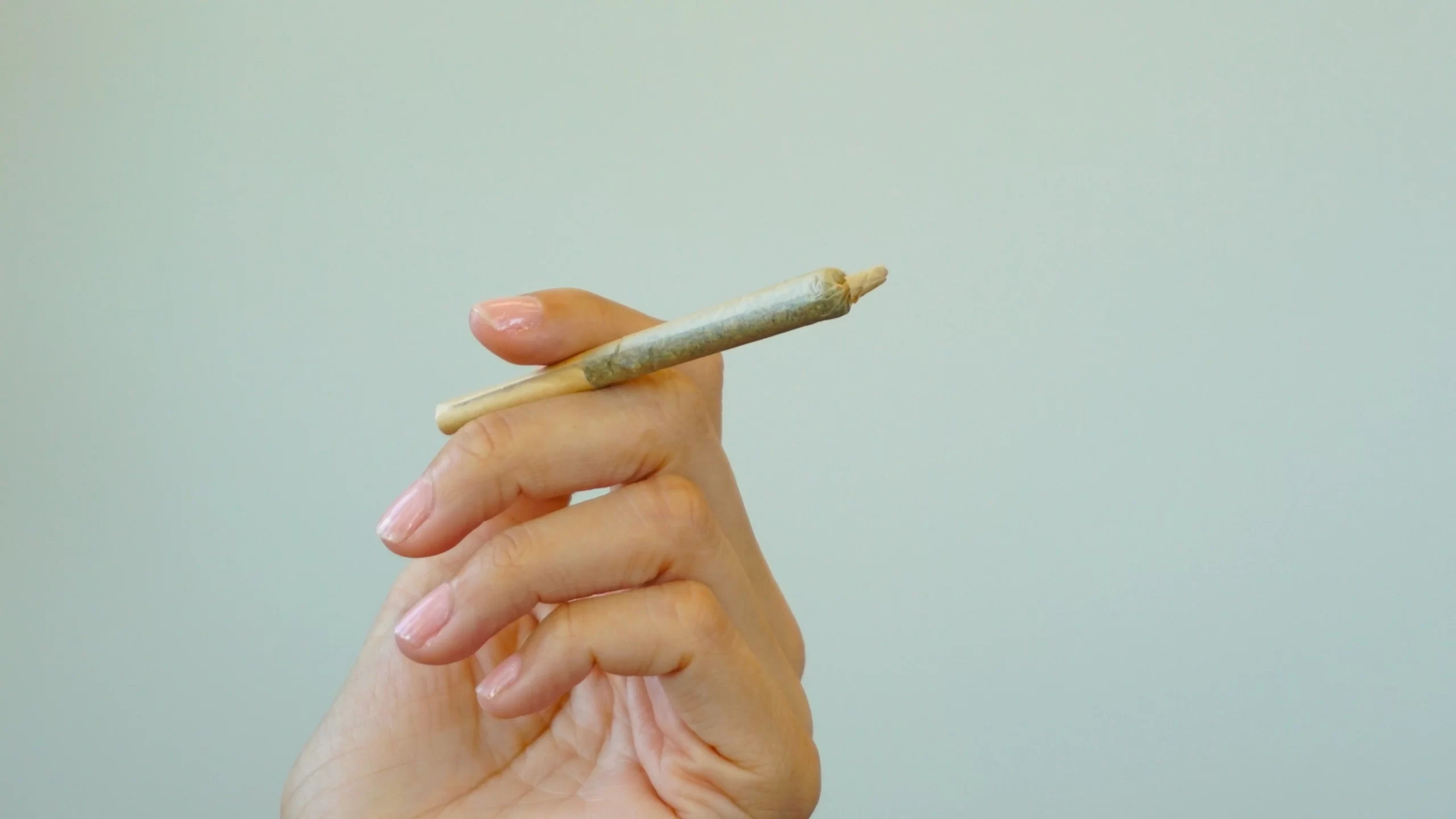 Best Way to Fill a Pre Roll Joint - Supporting Image 1